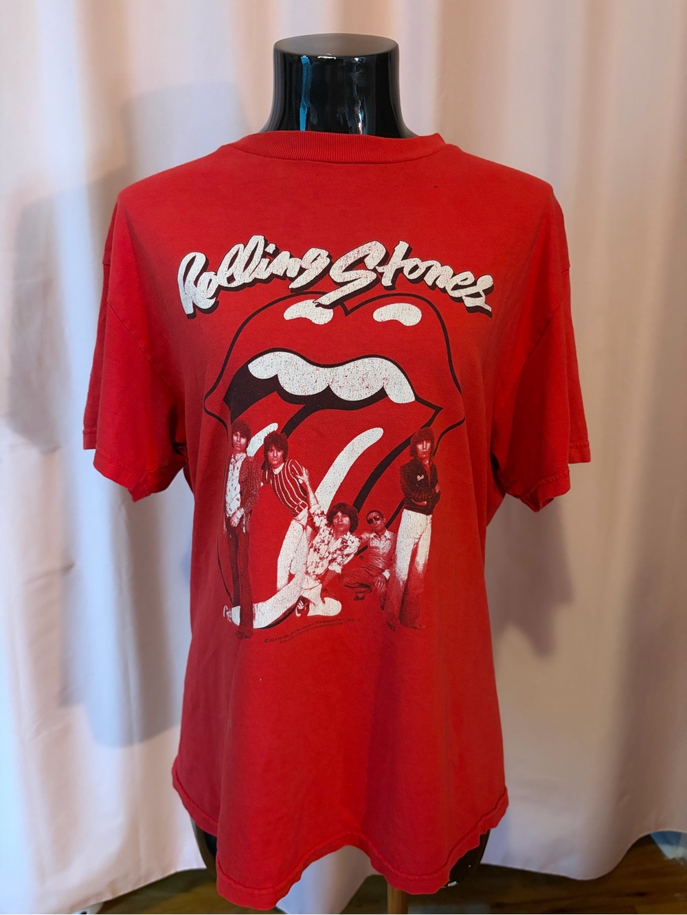 Rolling Stones Red Graphic Short Sleeve Tee - Picture 1 of 5